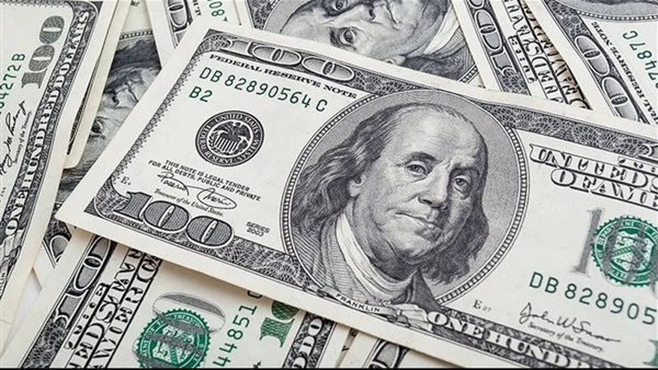 تحديثات الصرف.. سعر الدولار أمام الجنيه في البنوك المصرية خلال تعاملات الجمعة 20 فبراير